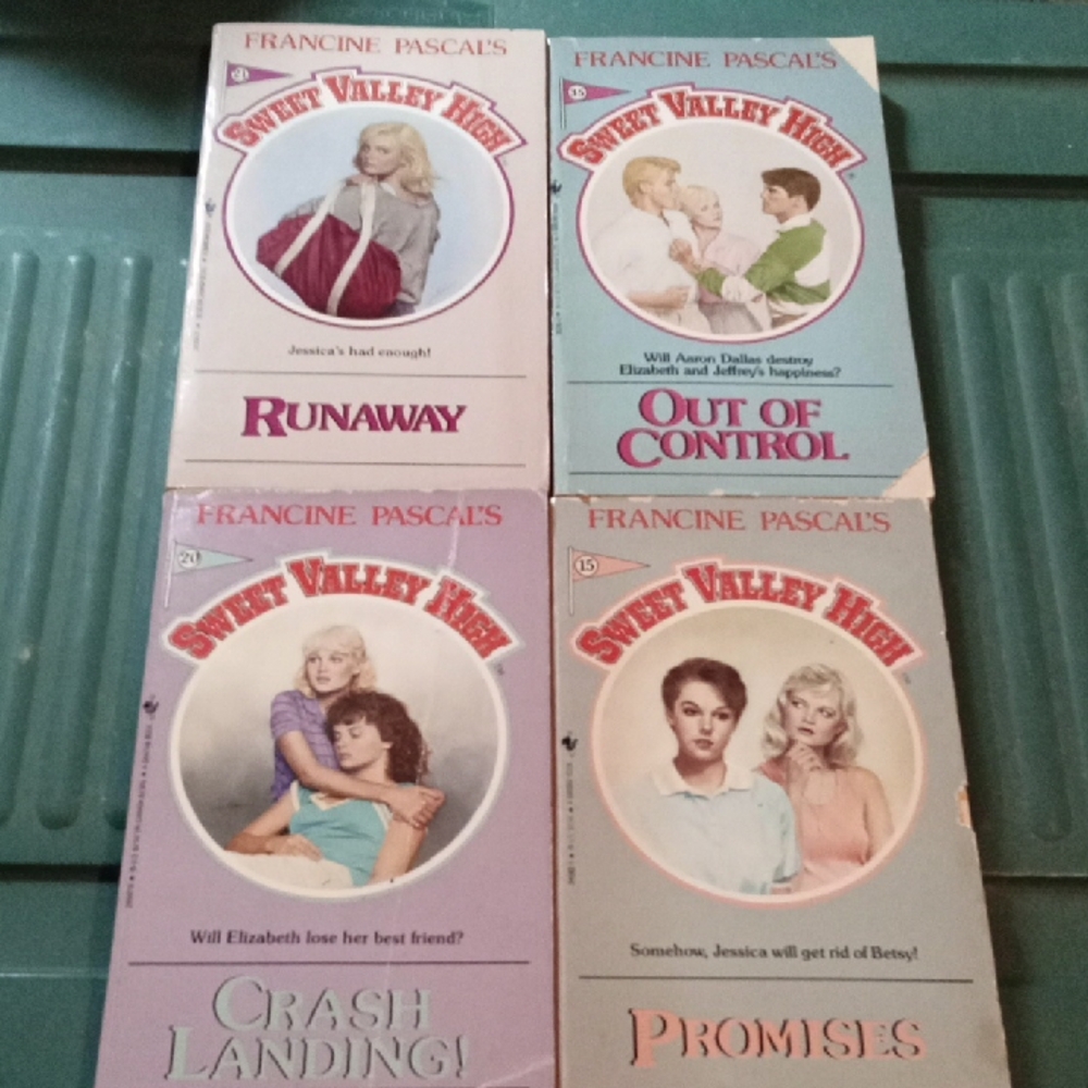 Set Of 4 Sweet Valley High Books
